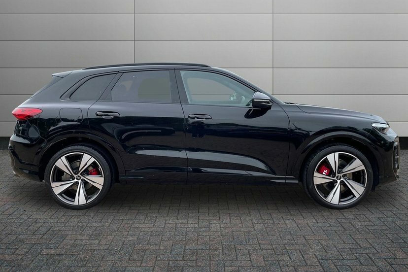 Audi SQ5 3.0 Tfsi S Launch Edition Suv S Tronic Black #4