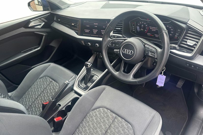 Audi A1 1.0 Tfsi 30 Sport Sportback S Tronic 1 GY23SKJ Blue #6