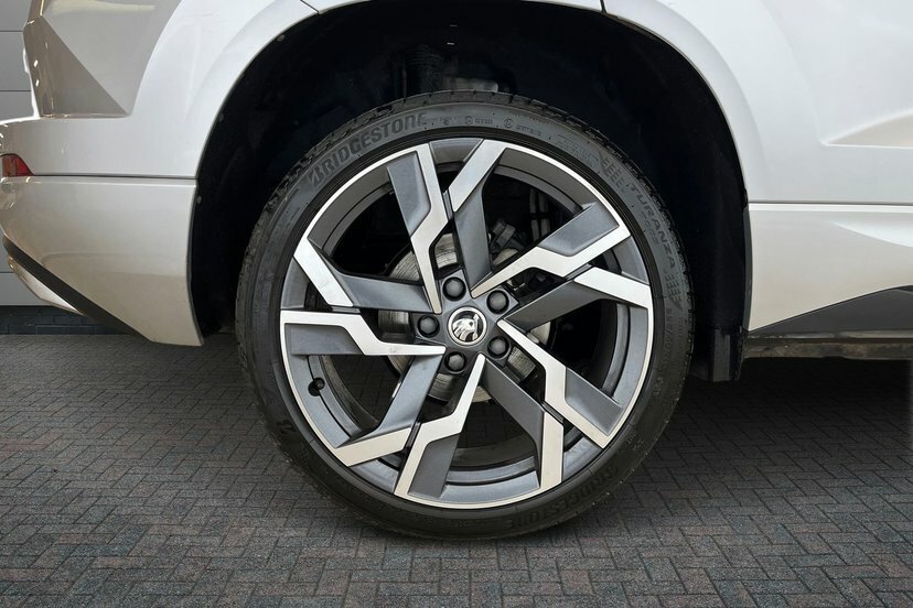 Skoda Karoq Karoq Sportline 1.5 Tsi 150 Ps Dsg KM74YYG Silver #5