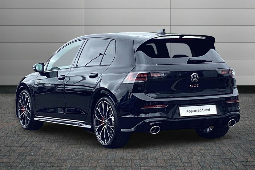 Volkswagen Golf 2.0 Tsi Gti Clubsport Hatchback Dsg 30 EJ26GYA Black #3