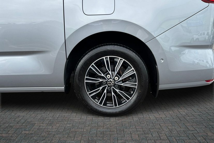 Volkswagen Multivan 1.4 Tsi Ehybrid Style Lwb Dsg T700LCS Silver #5