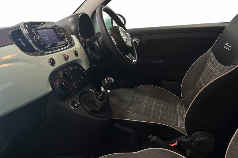 Fiat 500 1.2 Lounge Hatchback 69 Bhp KP67NCY Green #2