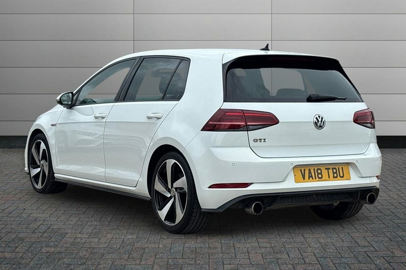 Volkswagen Golf 2.0 Tsi Gti Hatchback 230 Ps VA18TBU White #3