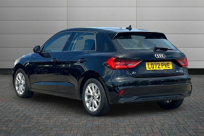 Audi A1 1.0 Tfsi 30 Sport Sportback 110 LO72PVE Black #3
