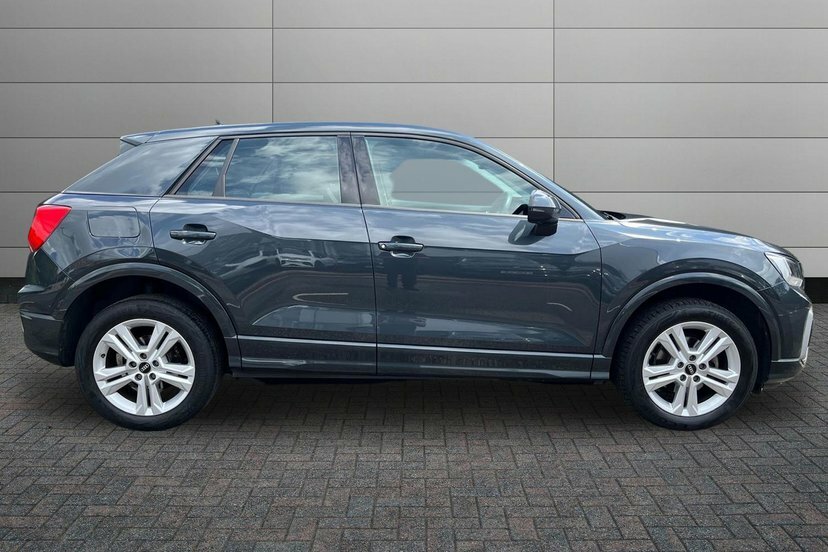 Audi Q2 1.5 Tfsi Cod 35 Sport Suv S Tronic 150 LS22UZN Grey #4
