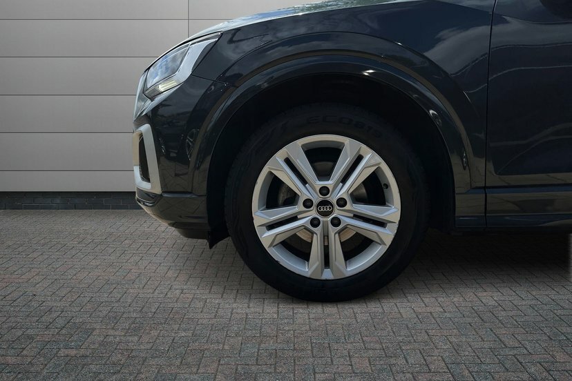 Audi Q2 1.5 Tfsi Cod 35 Sport Suv S Tronic 150 LS22UZN Grey #5