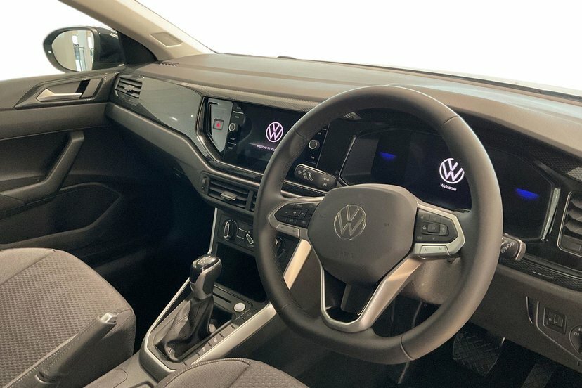 Volkswagen Taigo 1.0 Tsi Match Suv Dsg 115 Ps EA26CBV Black #6