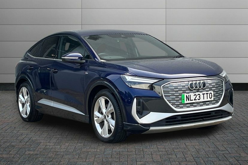 Audi Q4 E Tron 40 S Line Sportback 82Kwh 204 P Blue