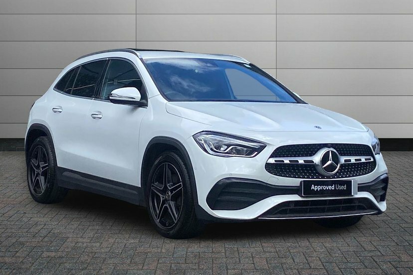 Mercedes-Benz GLA Class Gla200 Amg Line Premium White