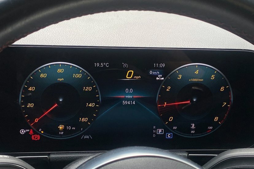 Mercedes-Benz GLA Class Gla200 Amg Line Premium KN23WWX White #6