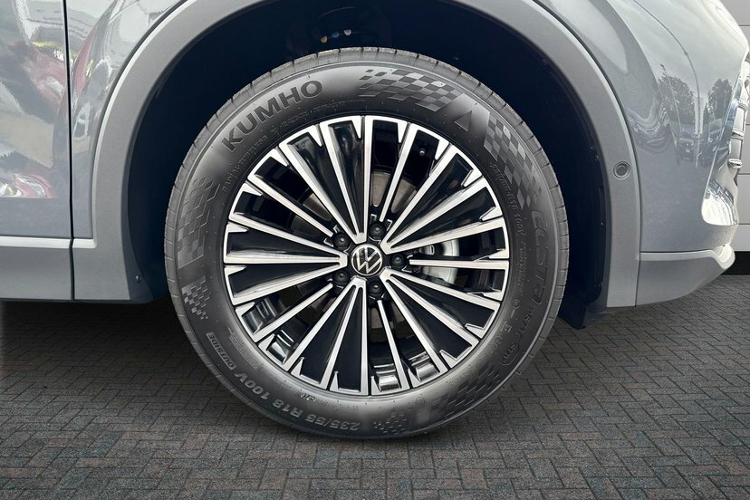 Volkswagen Tiguan 1.5 Etsi Mhev Match Suv Hybrid Dsg 150 EF75LTZ Grey #5