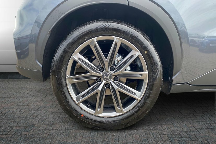 Lexus LBX 1.5 Vvt-ie Premium Plus Suv Hybrid E-cv RF26CXZ Grey #5