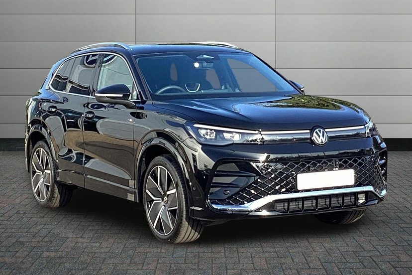 Volkswagen Tiguan 1.5 Etsi Mhev R-line Suv Hybrid Dsg 15 Black
