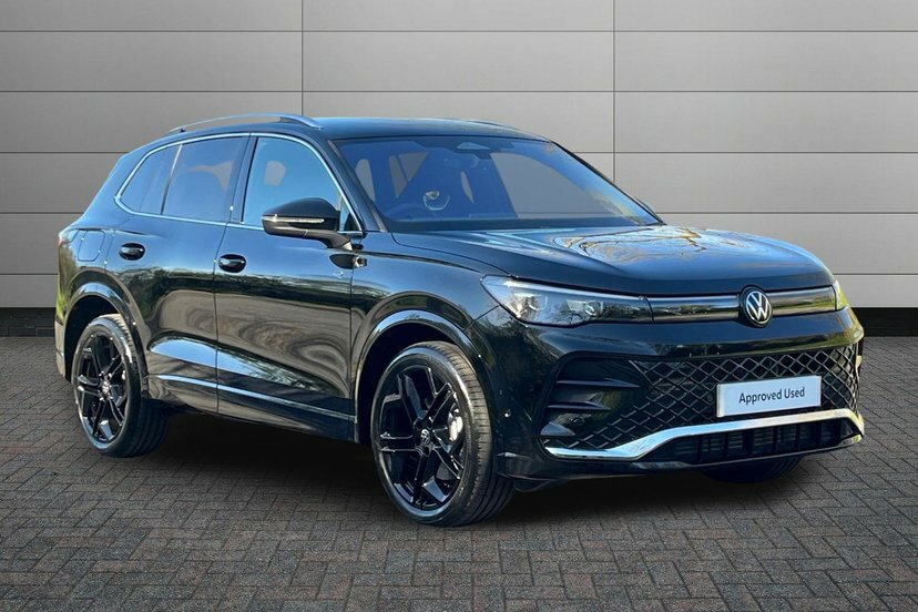 Volkswagen Tiguan 2.0 Tdi R-line Suv Dsg 150 Ps Black