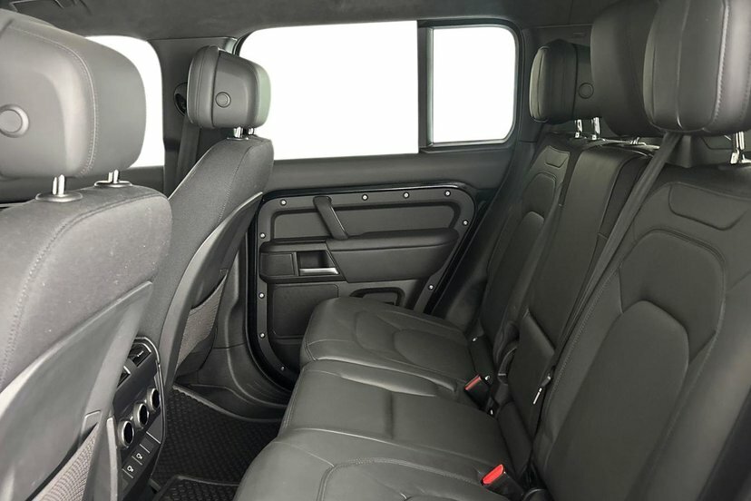 Land Rover Defender 130 3.0 D350 Mhev X-dynamic Hse Suv 4W Black #4