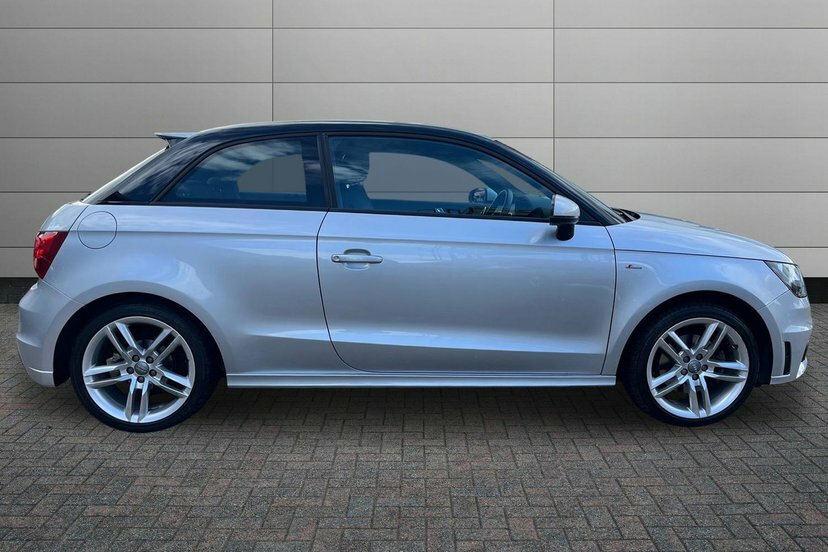 Audi A1 1.4 Tfsi S Line Hatchback Euro 5 Black #4