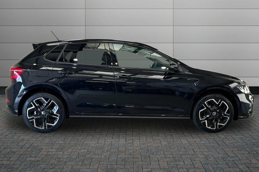 Volkswagen Polo 1.0 Tsi Black Edition Hatchback Dsg 11 AU26NZV Black #4