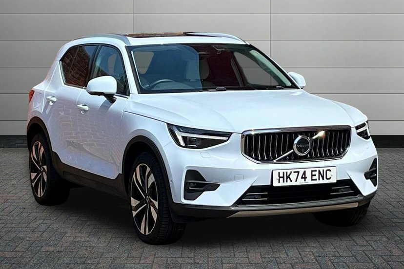 Volvo XC40 2.0 B4 Mhev Ultra Bright Suv Hybrid Dct Blue