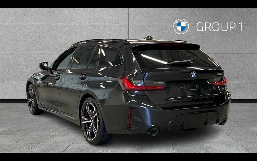 BMW 3 Series 2.0 320I M Sport Touring 184 Ps RO26SCZ Black #2