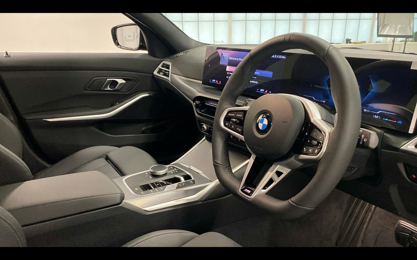 BMW 3 Series 2.0 320I M Sport Touring 184 Ps RO26SCZ Black #6