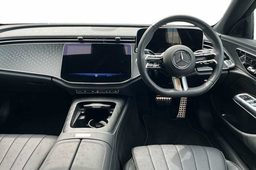 Mercedes-Benz E Class 2.0 E220dh Mhev Amg Line Advanced Saloon Die KT25UTH White #5