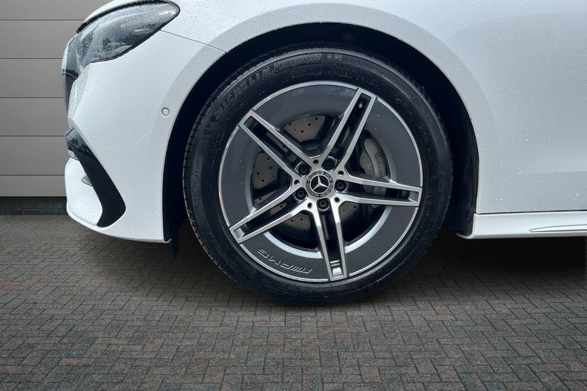 Mercedes-Benz E Class 2.0 E220dh Mhev Amg Line Advanced Saloon Die KT25UTH White #4