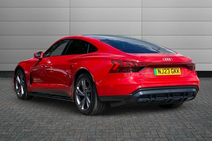 Audi E Tron GT 93.4Kwh Saloon Quattro 476 Ps Red #3
