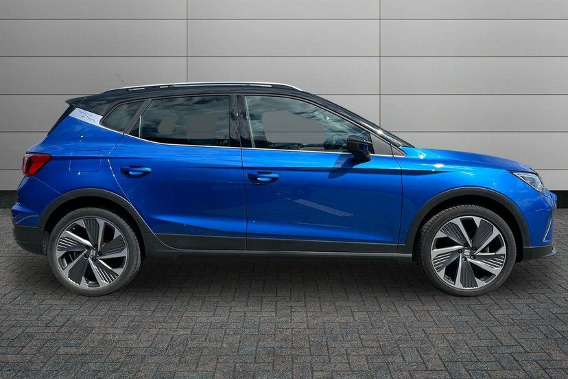 Seat Arona 1.0 Tsi Fr Sport Suv Dsg 110 Ps MC73GWM Black #4
