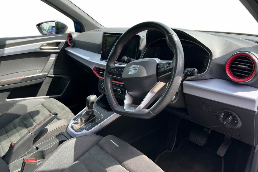 Seat Arona 1.0 Tsi Fr Sport Suv Dsg 110 Ps MC73GWM Black #6