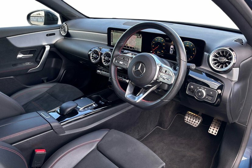 Mercedes-Benz A Class A180 Amg Line Premium FT72VBV Blue #5