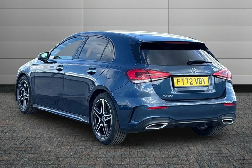 Mercedes-Benz A Class A180 Amg Line Premium FT72VBV Blue #2
