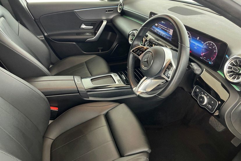 Mercedes-Benz A Class A180 Sport Executive LO23MOA White #5