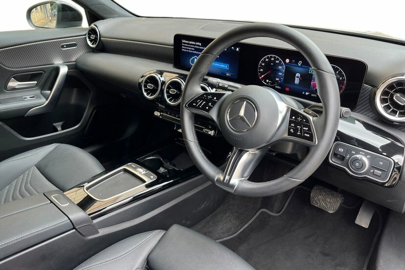 Mercedes-Benz A Class 1.3 A180h Mhev Sport Edition Hatchback KN25ZHP Silver #5