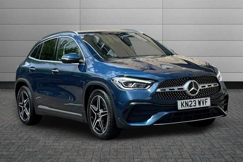 Mercedes-Benz GLA Class 1.3 Gla200 Amg Line Premium Suv 7G-dc Blue