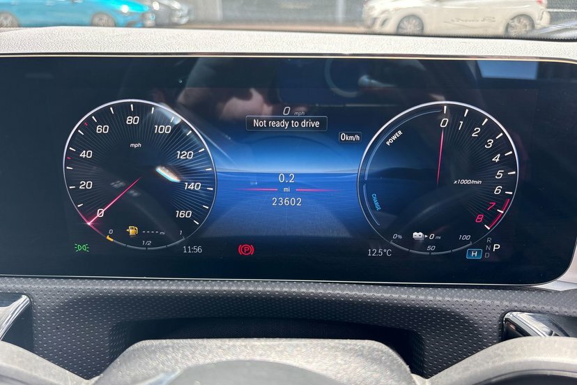 Mercedes-Benz CLA Class Cla250e 15.6Kwh Amg Line Executive Coupe KU25MVK Grey #6