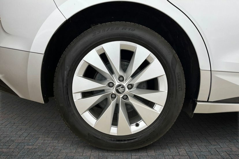 Skoda ENYAQ Enyaq Se L 60 63 Kwh 204 Ps Single Speed GL25YLW Silver #5