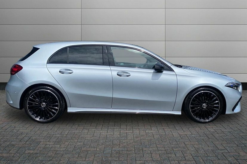 Mercedes-Benz A Class A180h Mhev Amg Line Premium Plus Silver #3