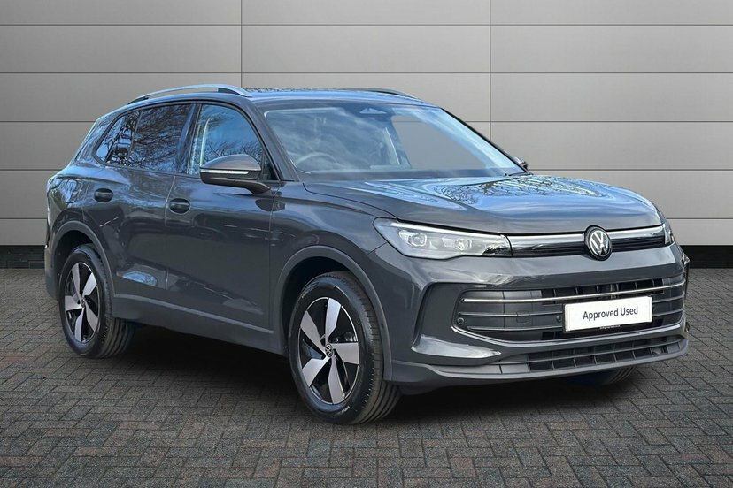 Volkswagen Tiguan 2.0 Tdi Match Suv Dsg 150 Ps AE26UPL Grey