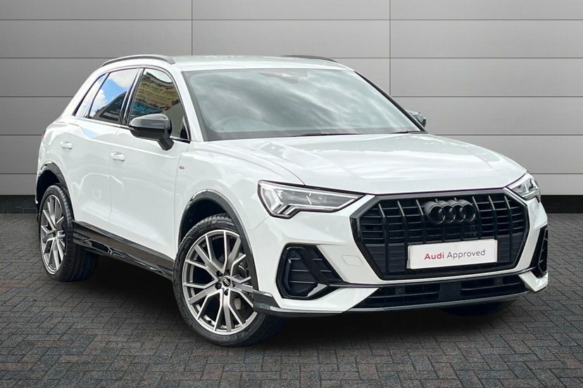 Audi Q3 1.5 Tfsi Cod 35 Black Edition Suv S Tro White