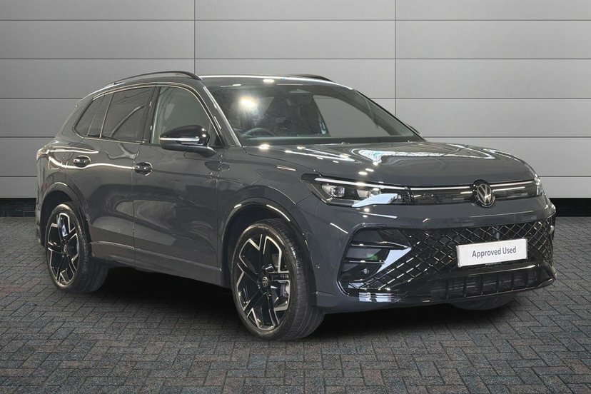 Volkswagen Tiguan 1.5 Etsi Mhev R-line Suv Hybrid Dsg 15 Grey