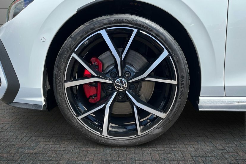 Volkswagen Golf 2.0 Tsi Gti Hatchback Dsg 265 Ps AE26ULX White #5
