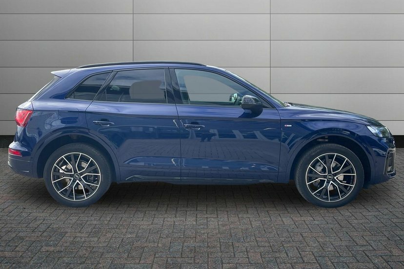 Audi Q5 2.0 Tfsi 45 Black Edition Suv S Tronic VE24XTW Blue #4