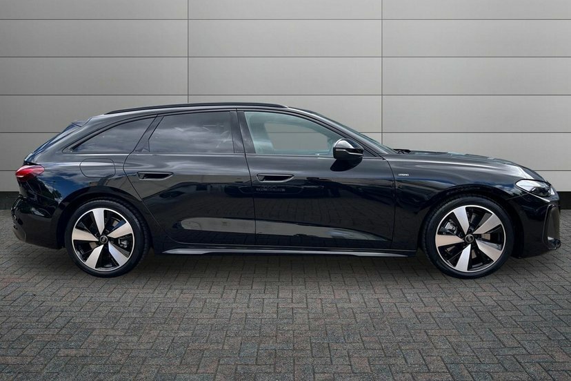 Audi A5 2.0 E-hybrid 25.9Kwh Black Edition Estate Petr LS26VBZ Black #4