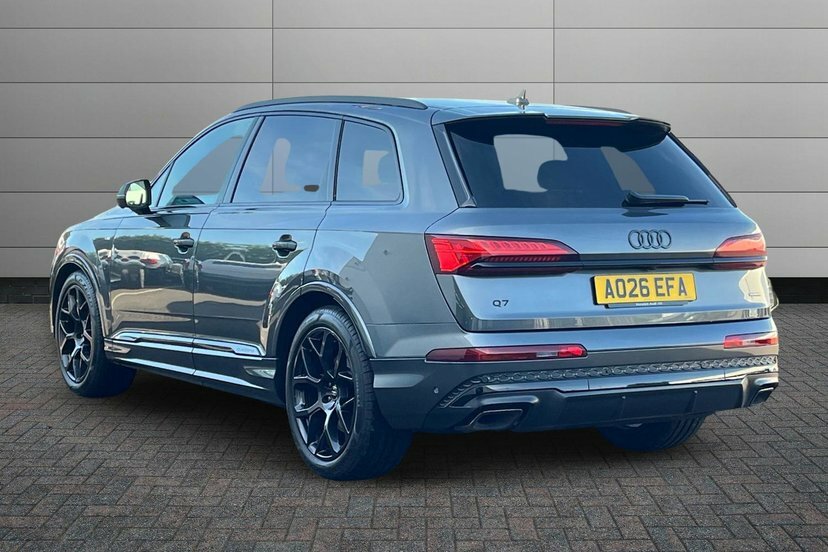 Audi Q7 3.0 Tdi V6 Black Edition Suv Tiptronic AO26EFA Grey #3