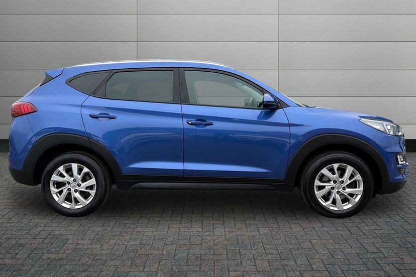 Hyundai Tucson 1.6 Gdi Se Nav Suv 132 Ps KP69YEE Blue #3