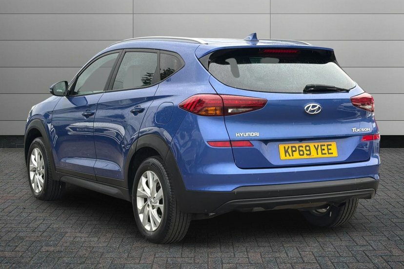 Hyundai Tucson 1.6 Gdi Se Nav Suv 132 Ps KP69YEE Blue #2