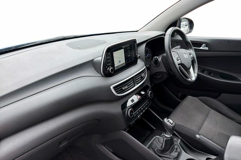 Hyundai Tucson 1.6 Gdi Se Nav Suv 132 Ps KP69YEE Blue