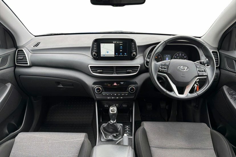 Hyundai Tucson 1.6 Gdi Se Nav Suv 132 Ps KP69YEE Blue #5