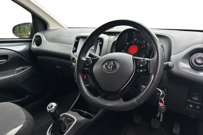 Toyota Aygo 1.0 Vvt-i X-trend Hatchback Saf RJ70OZH Grey #6