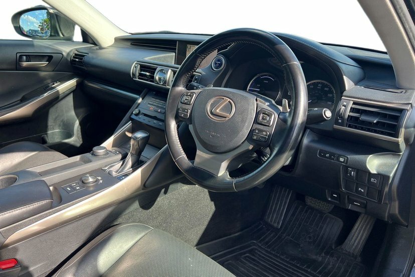 Lexus IS 2.5 300H Advance Saloon Hybrid E-cvt 2 MA68KBN Black #6